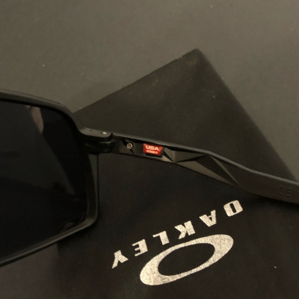 Oakley SUTRO Black Sunglasses OO9406 - Picture 7 of 9